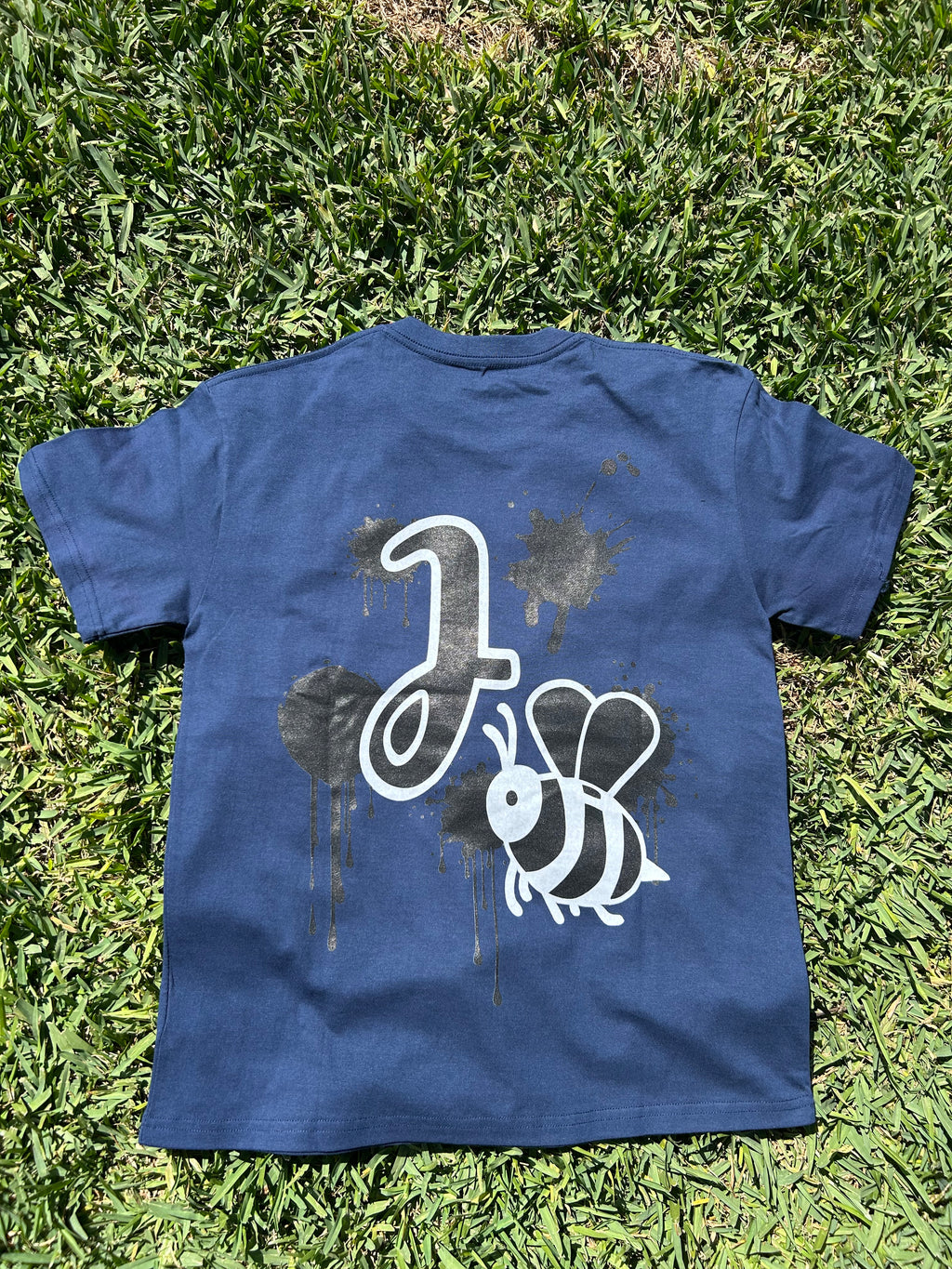 J🐝 2026 T-Shirt (3 colors)